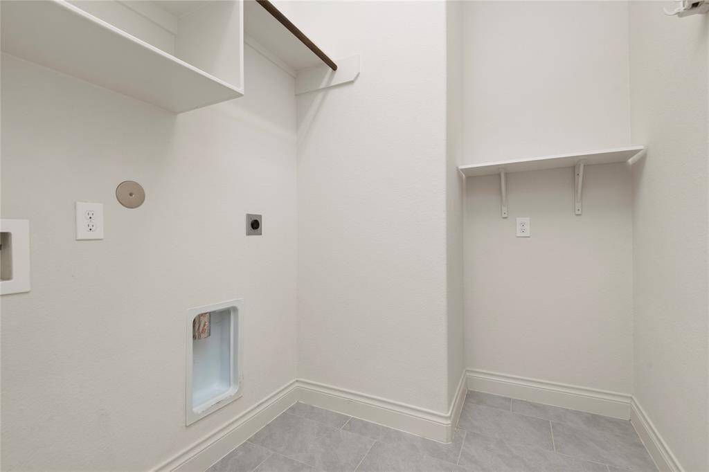 Great space in the laundry room