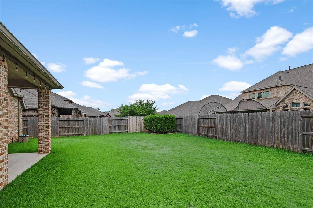 Plenty of room for enjoying the outdoors.