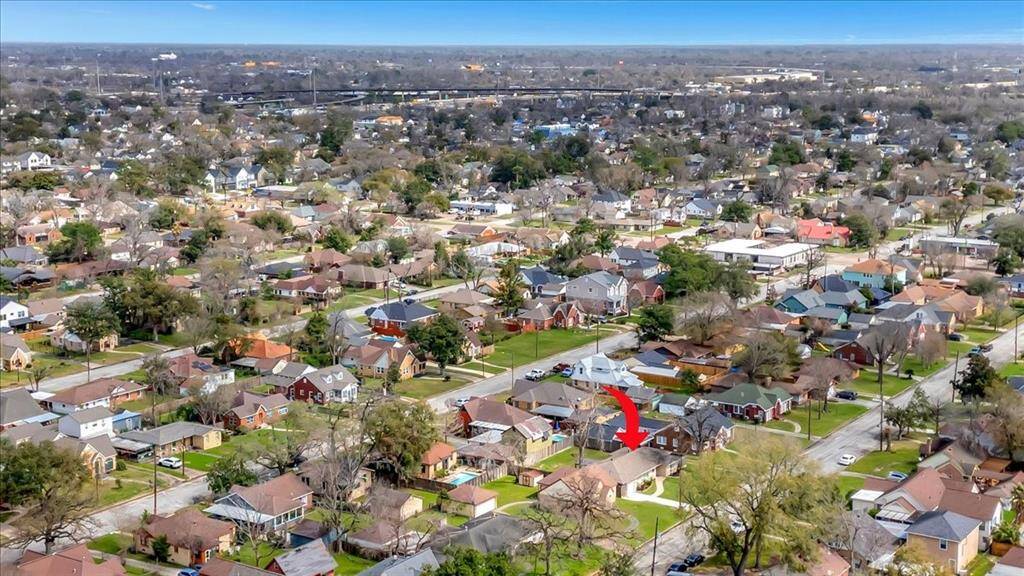 Stunning aerial view showcasing a beautiful home nestled in Lindale Park known as the "Hidden Jewel" of Houston.