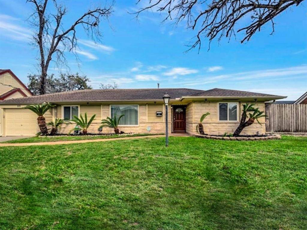 Welcome home to your dream home, surrounded by beautiful trees for stunning curb appeal.