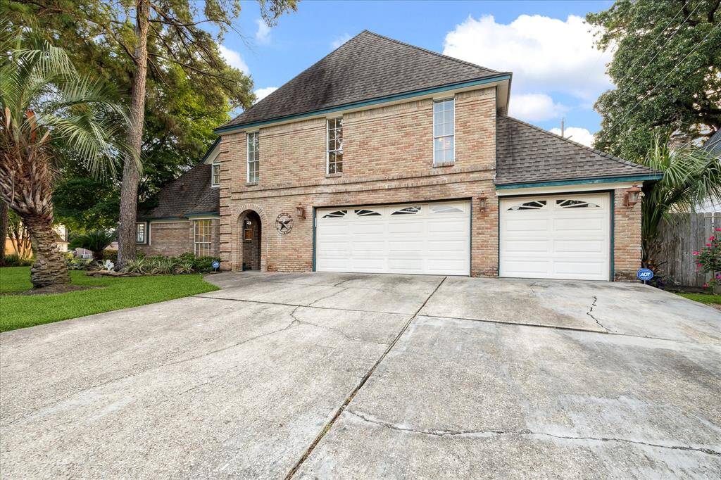 Oversized driveway