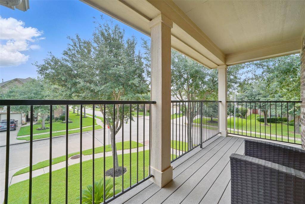 Upstairs balcony located off the game room.