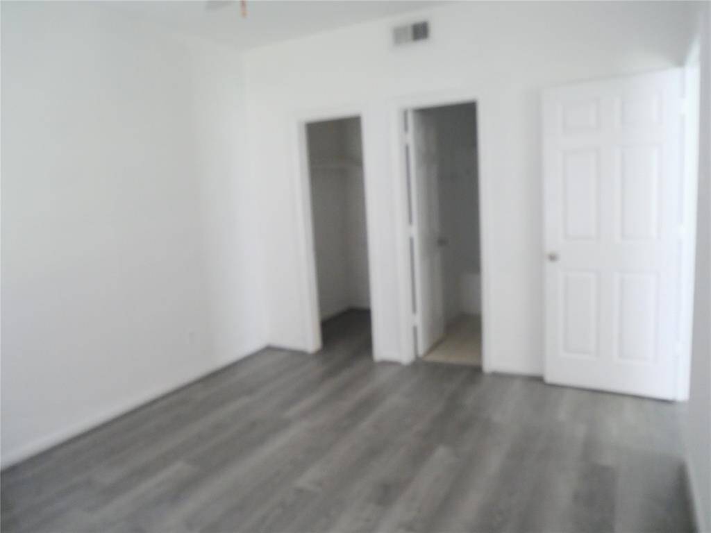 1st bedroom