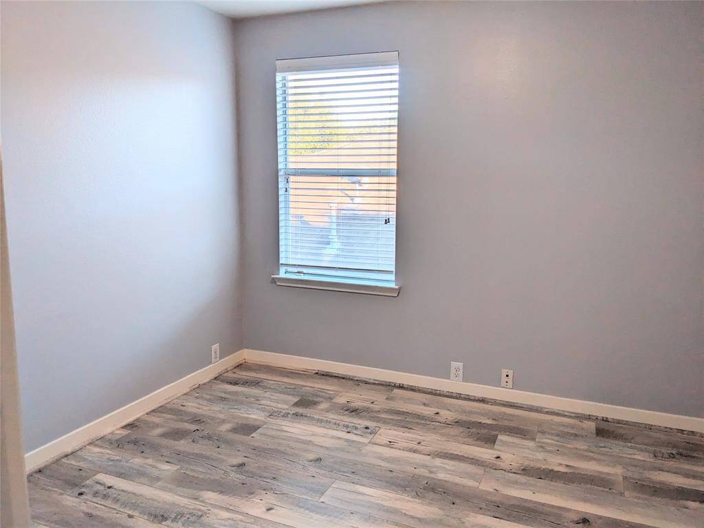 1 bedroom down not master