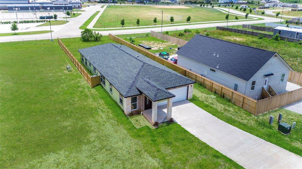 FULLY FENCED HOME WALKING DISTANCE FROM CHARTER SCHOOL