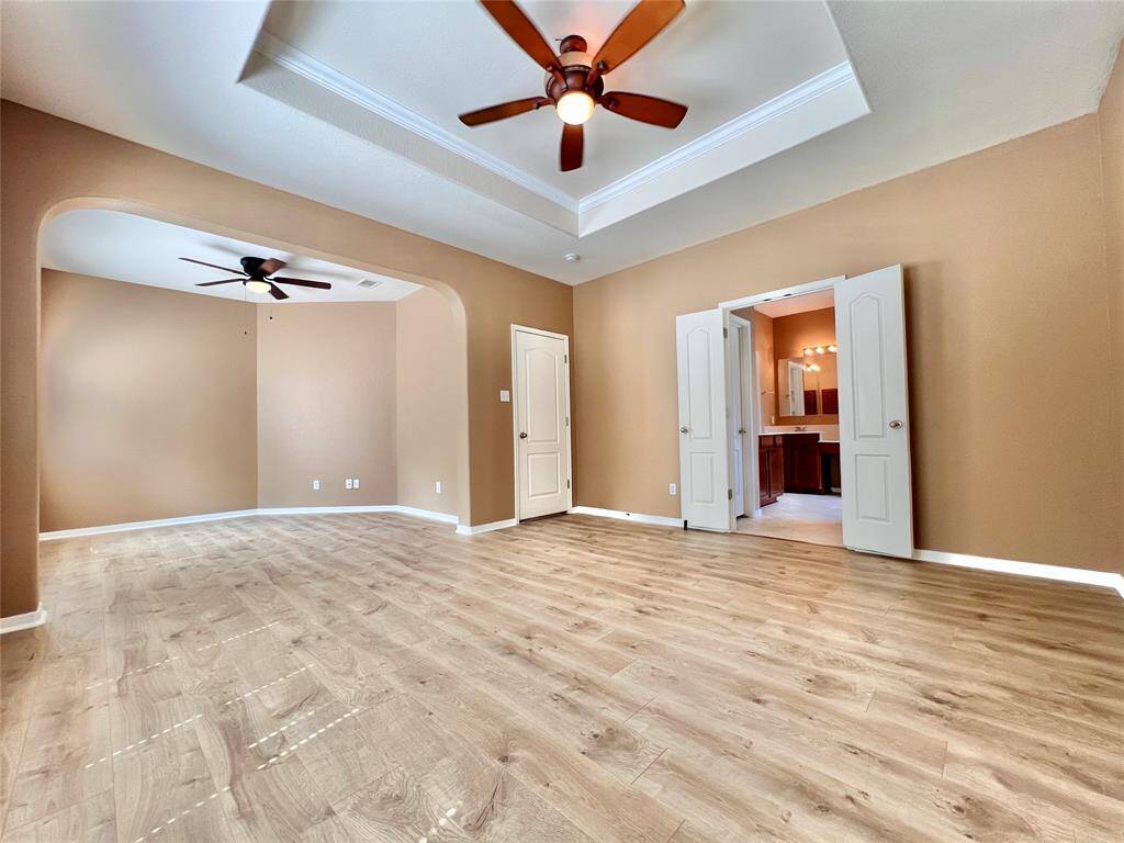 Nice size Family Room open to Break Fast are and Kitchen