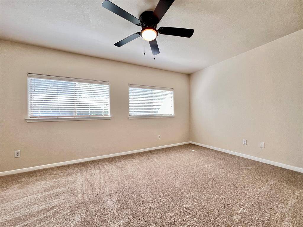 2nd Full bath Down Stairs