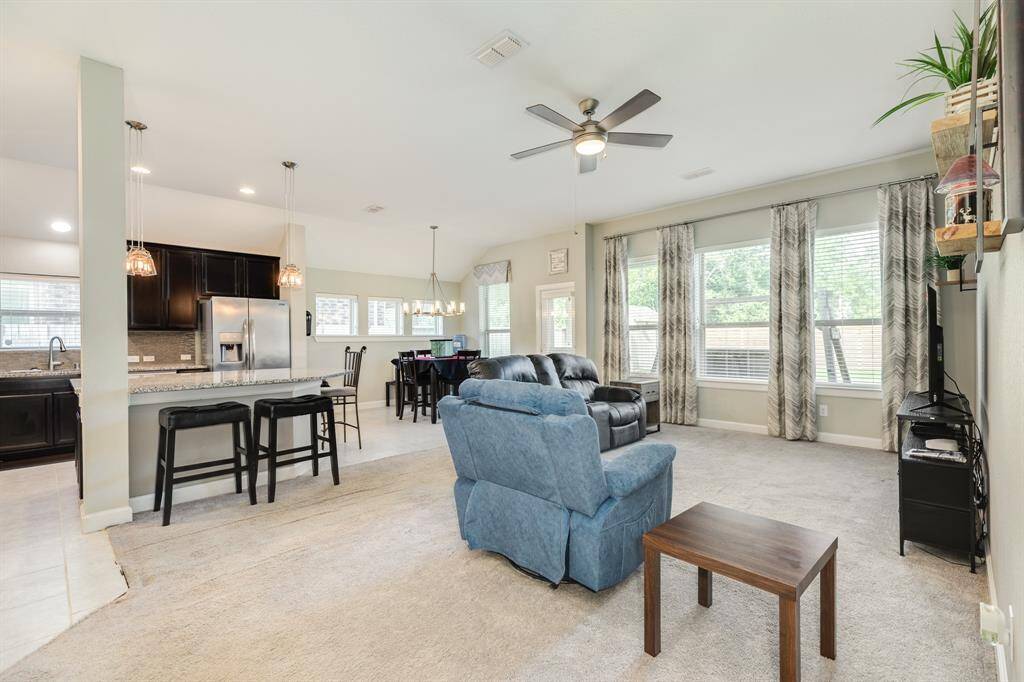 this is a good view showing how well everything just blends together great for family gatherings