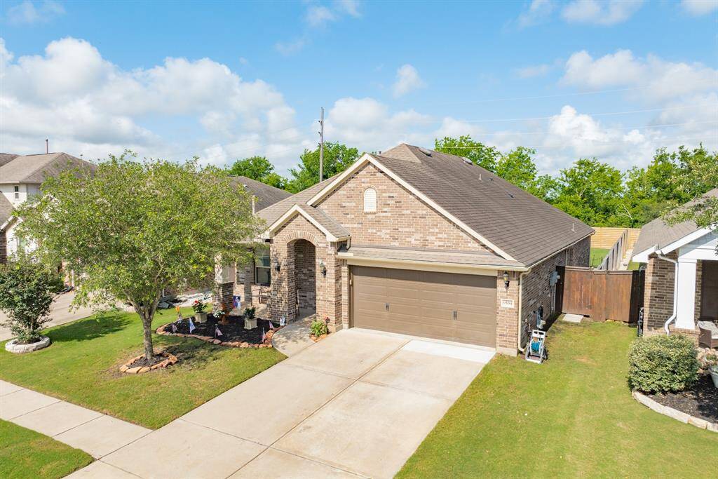 aerial view of the front of 9534 Ocean