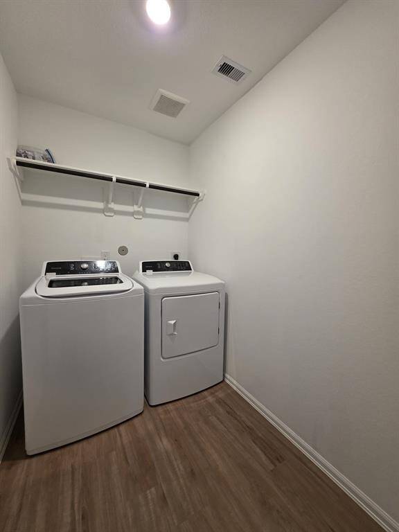 washer and dryer are inlcuded