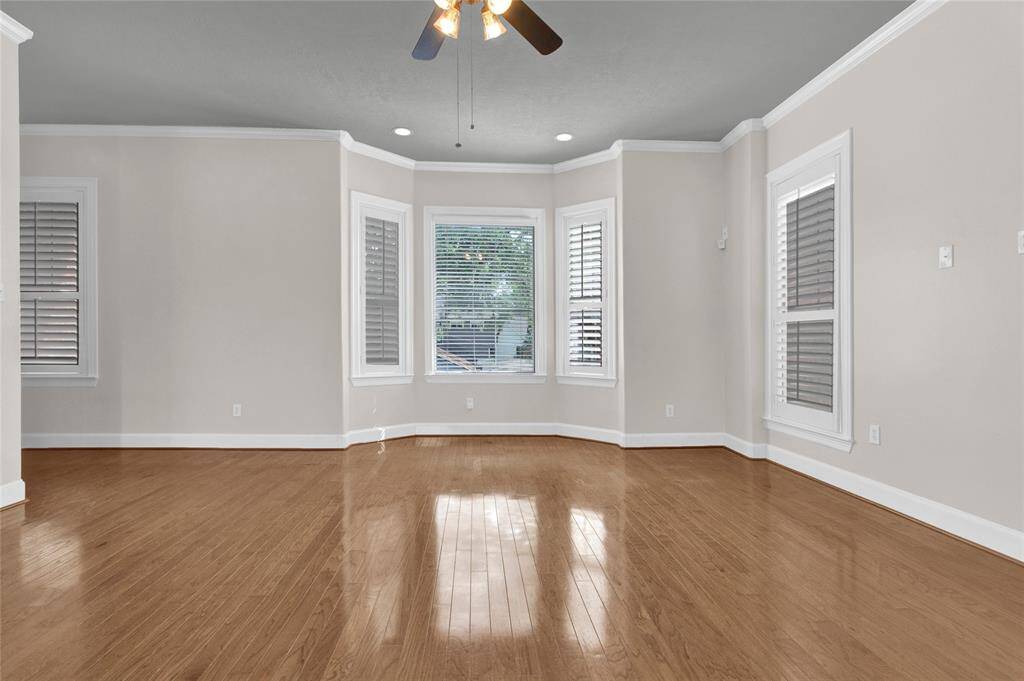 Bay window brings in tons of natural light