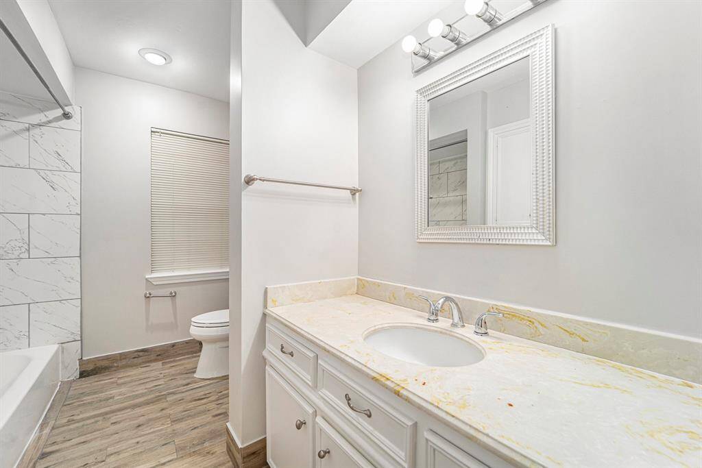 Full bathroom upstairs