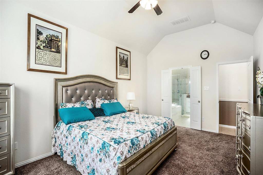Primary suite
