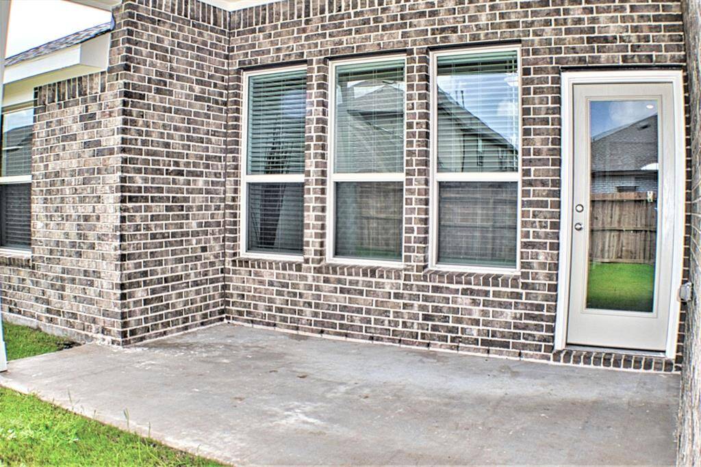 Back concrete patio