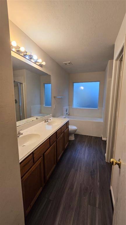 Primary bath