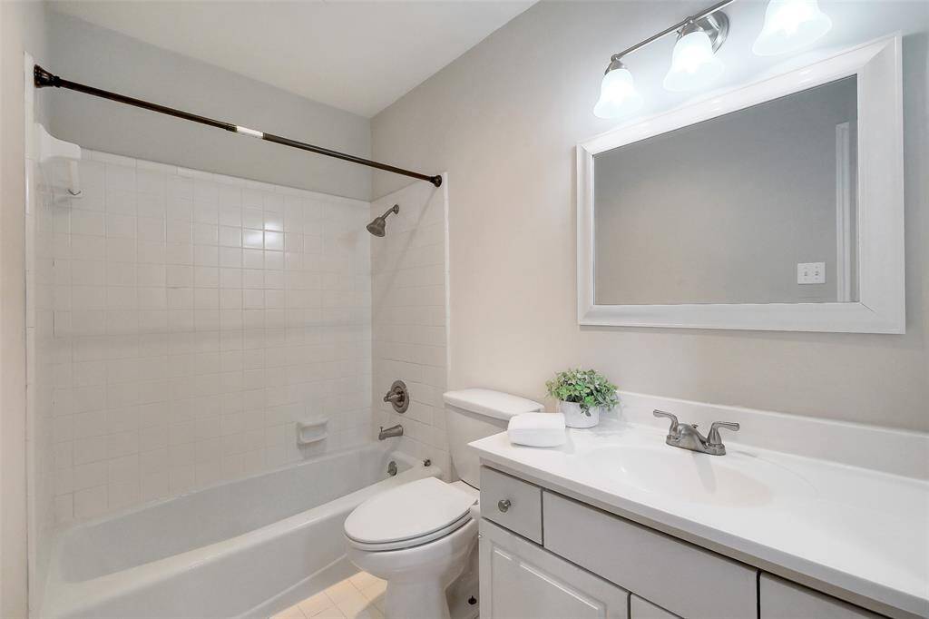 Second bedroom has an ensuite bathroom that has a tub/shower combo.