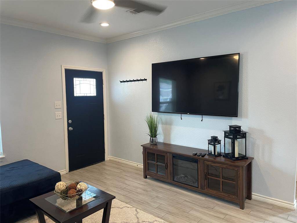 Living Room.