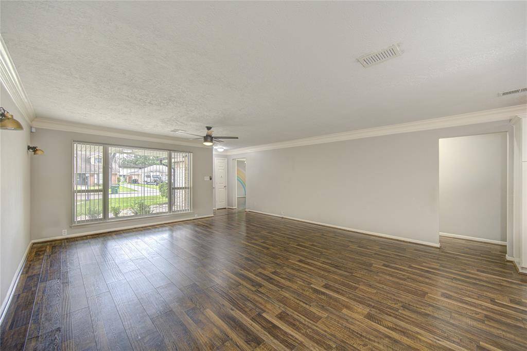 Alt view of living / dining combo