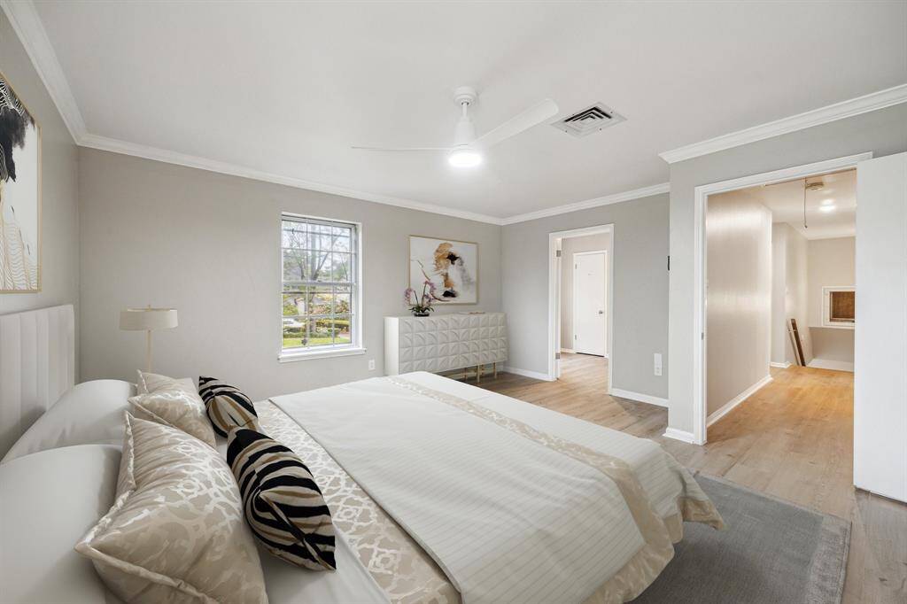 Primary bedroom a good size-virtually staged.