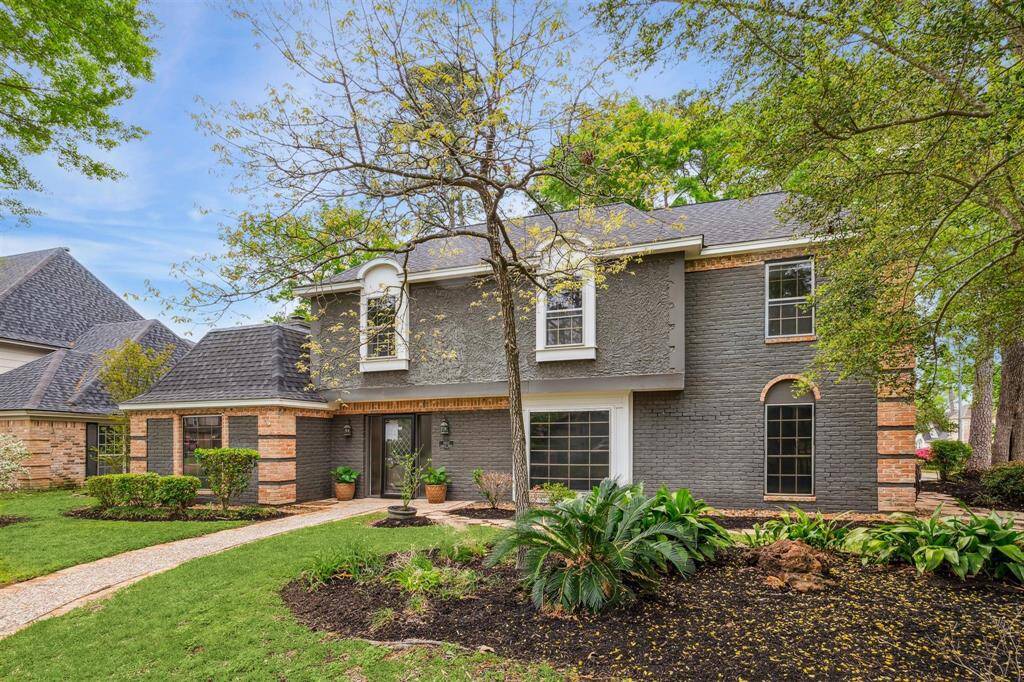 Another view. Book your showing today!
