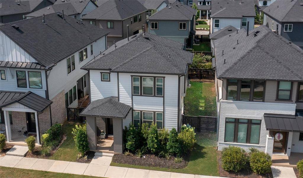 Charming home with modern design, nestled in a picturesque neighborhood. Perfect blend of style and comfort.