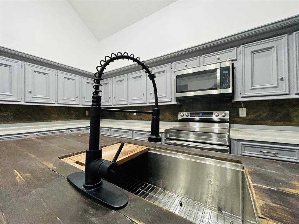 Island kitchen