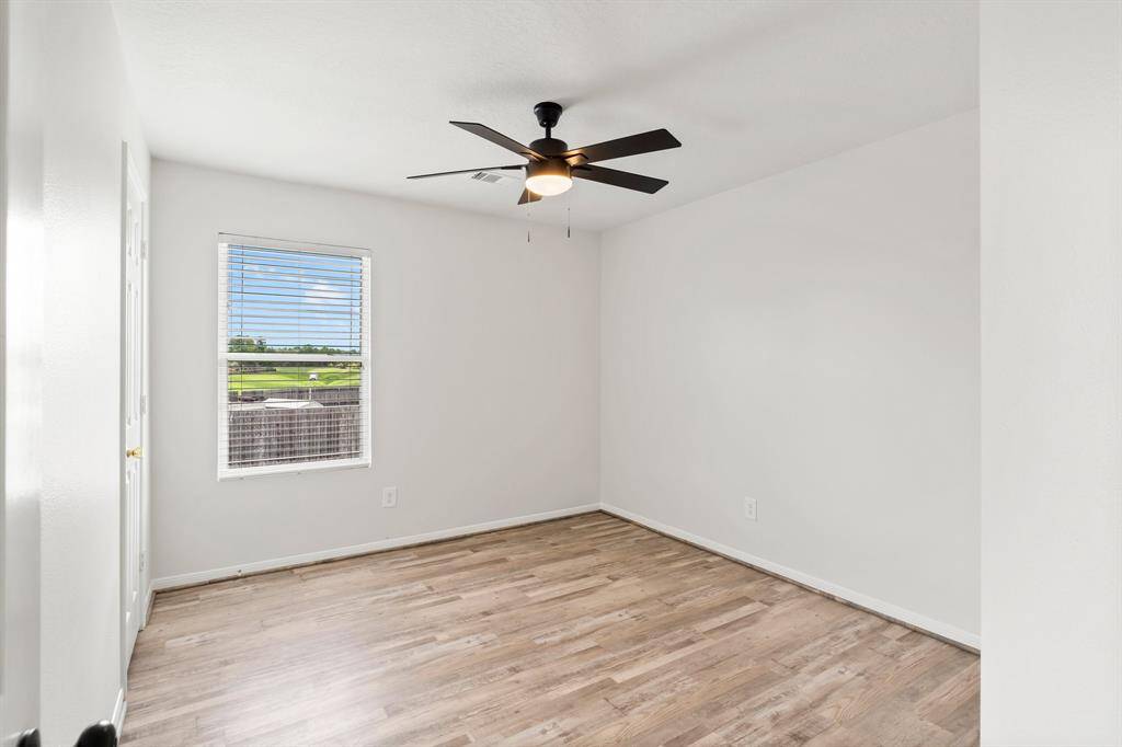 2nd Upstairs Bedroom