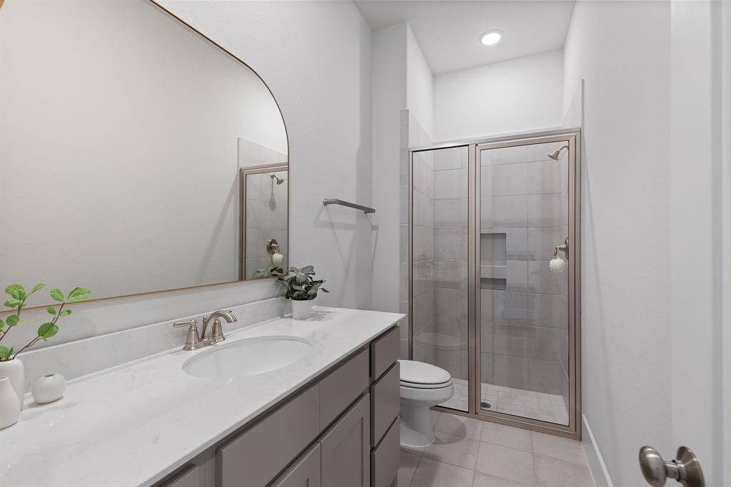 Secondary Bathroom