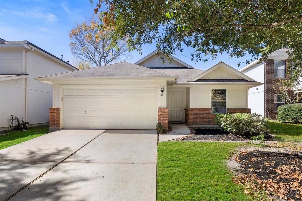 Inviting front entry with covered porch!