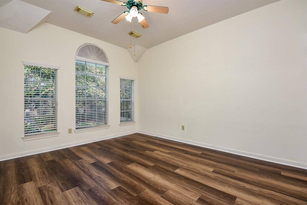 Huge master bedroom upstair. Whole family can snuggle in this room for a moving or story telling nights.