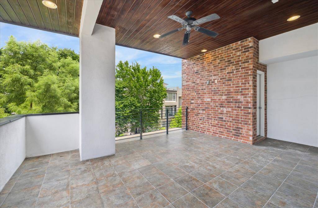 Terrace.  covered and private.