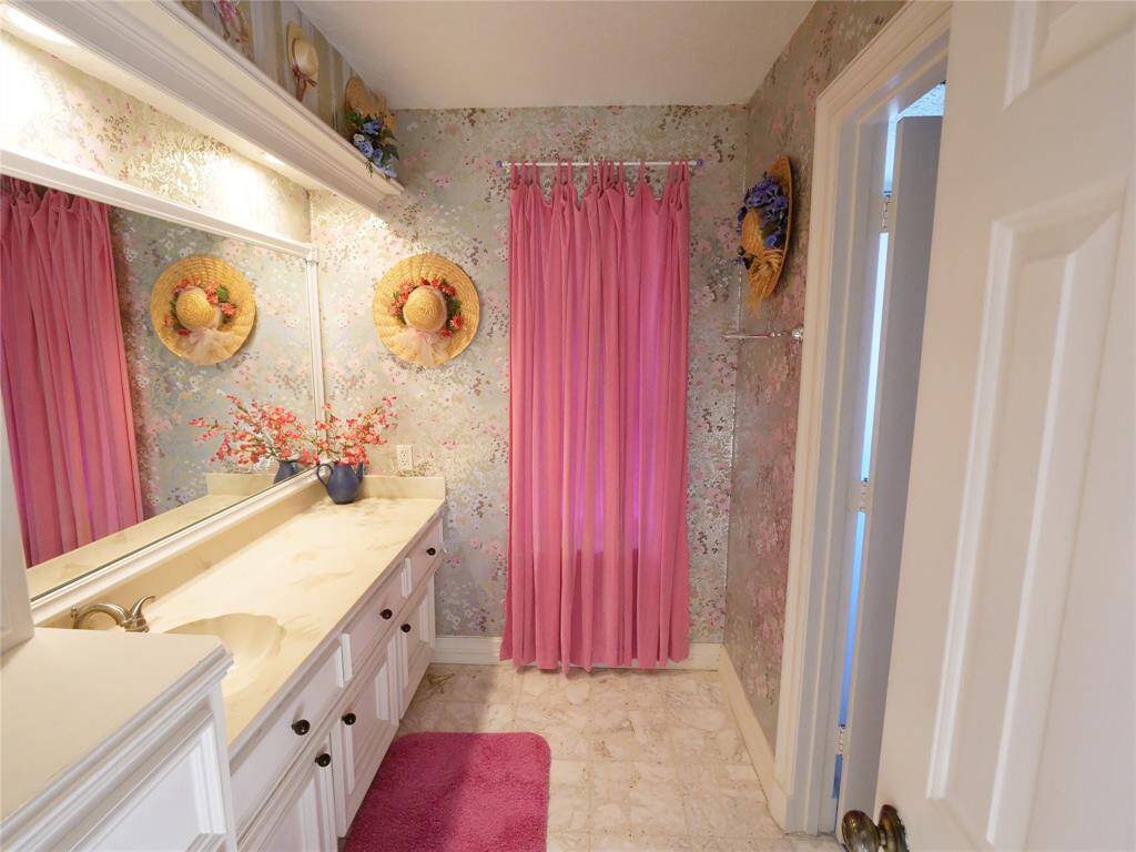 Secondary Bathroom