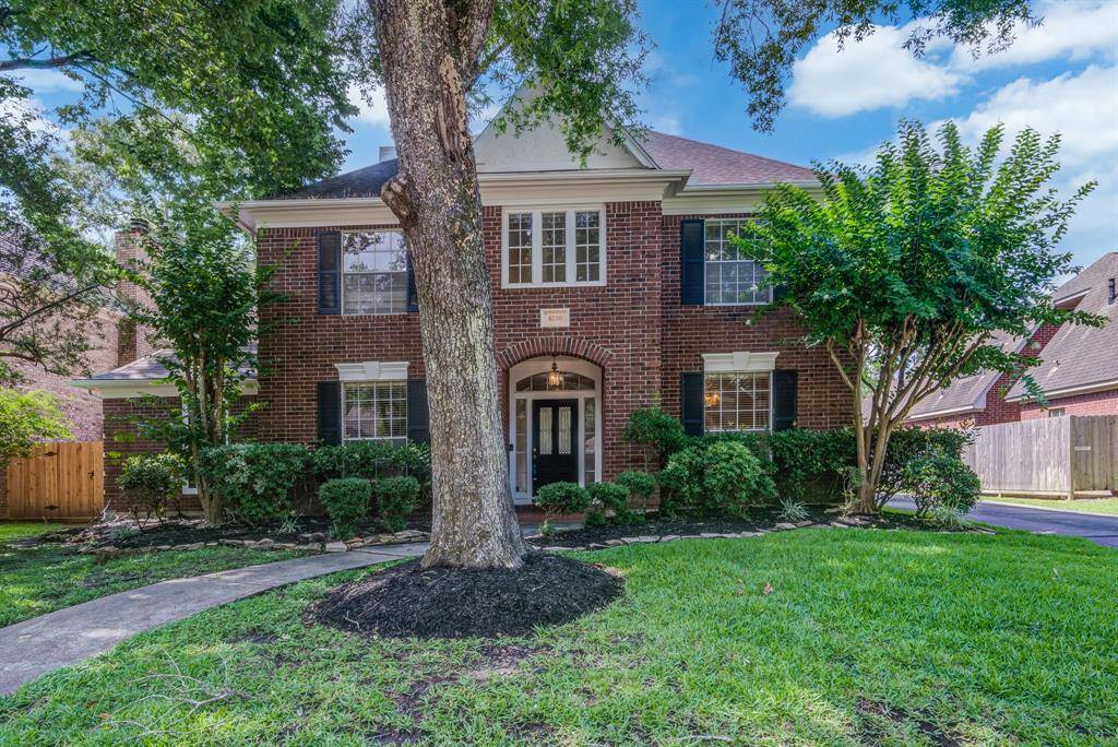 Welcome home to 4226 Roaring Rapids Drive. Located on a gorgeous tree lined street in Brookwood subdivision.
