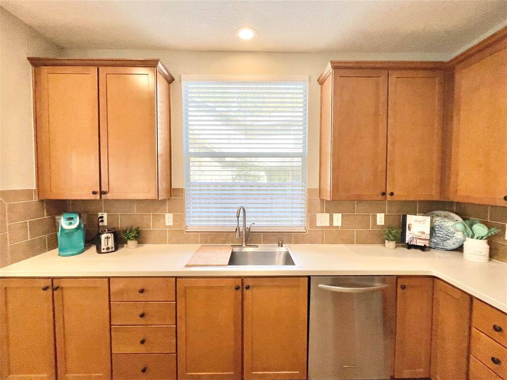 All dishware, silverware, & cookware is included