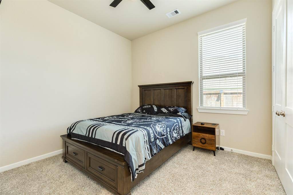 secondary bedroom, spacious with bath next to it