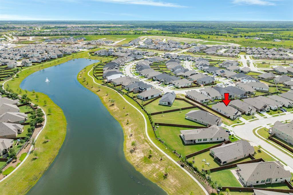 walking distance to the stocked lake if you like to fish
