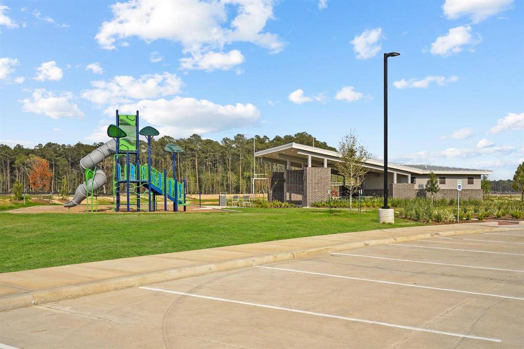 Breckenridge Forest Community Pavilion and Park