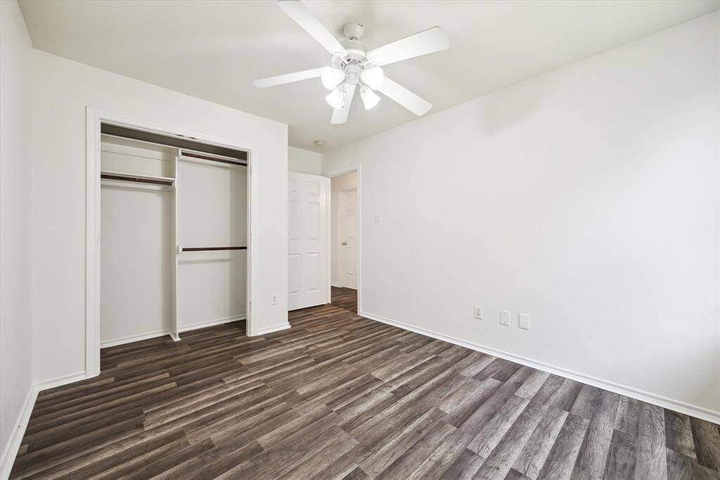 All bedrooms come with ceiling fans for year-round comfort