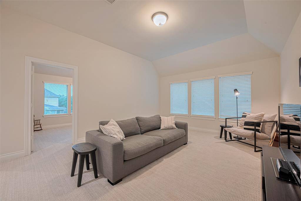 Get ready for endless fun in this spacious game room—perfect for all your family’s shenanigans and exciting hangouts