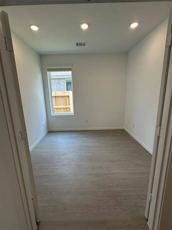 Office/Extra Bedroom