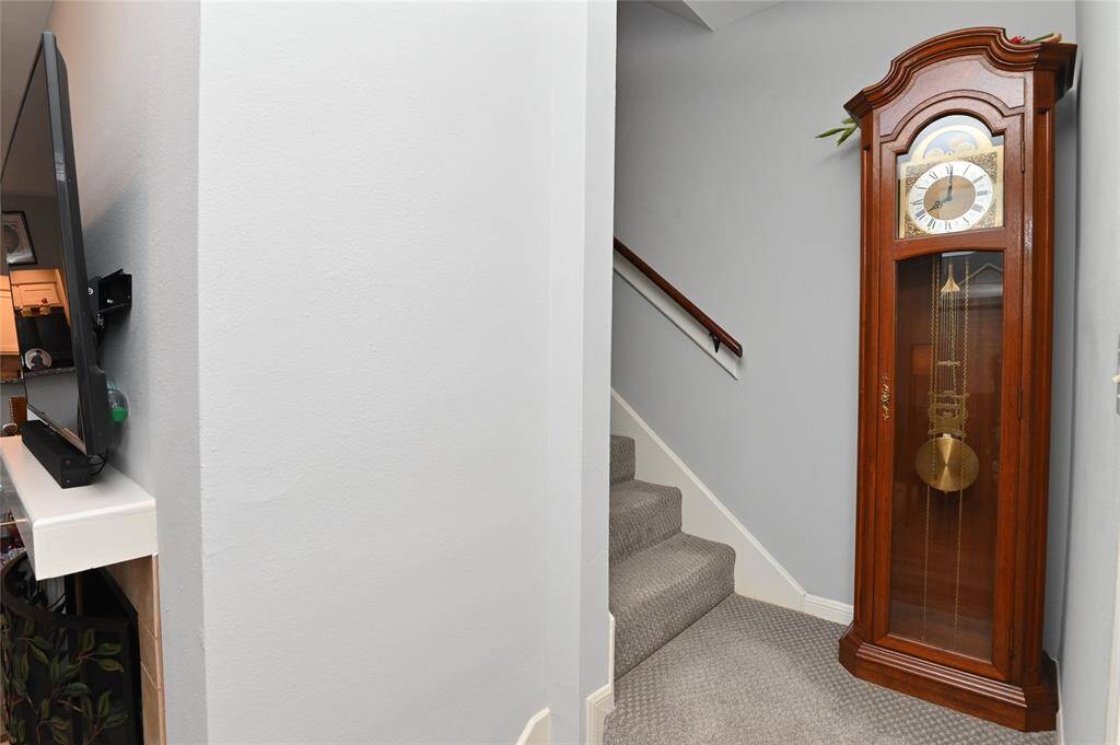 Stairs take you up to the 2 bedrooms, bonus room and laundry.