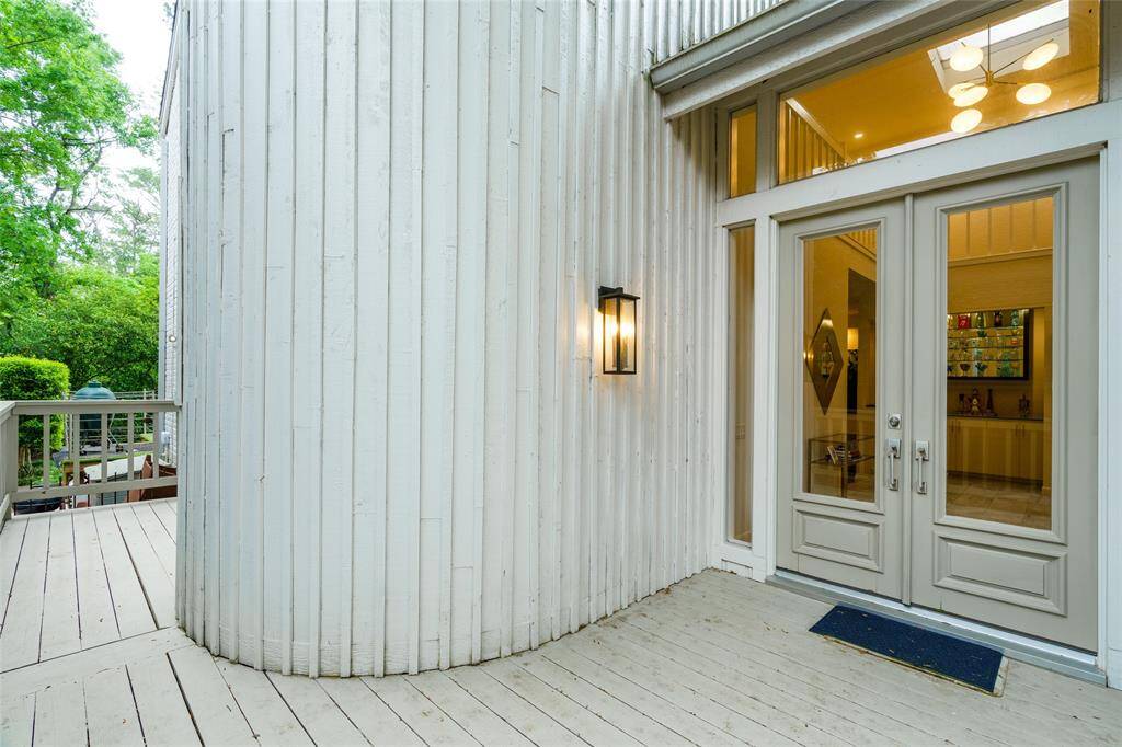 Private entry