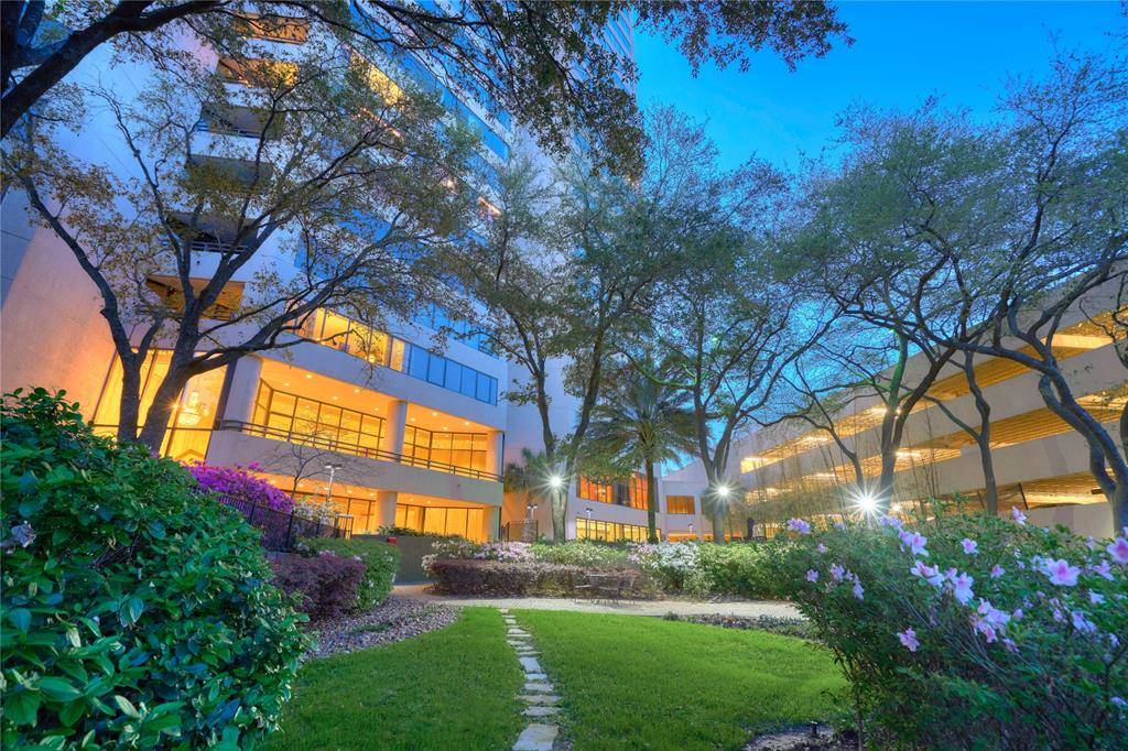 Luxury Houston Condos