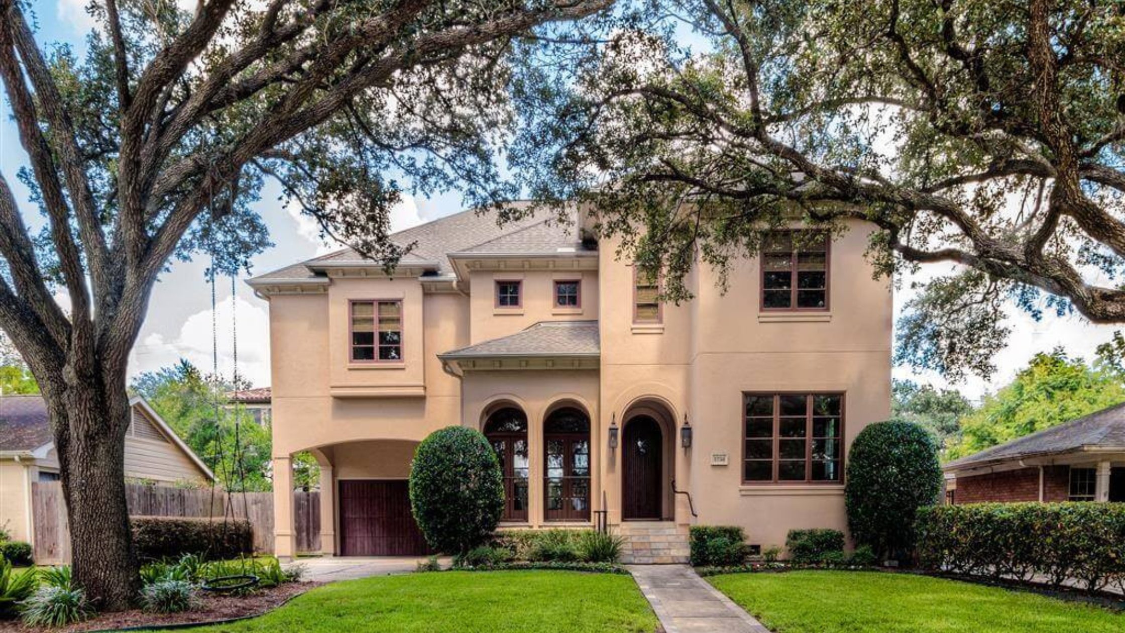 Braeswood Grennoch Ln Exterior