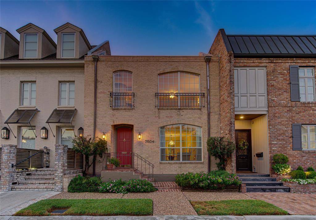 Briarbend Homes For Sale & Real Estate Trends