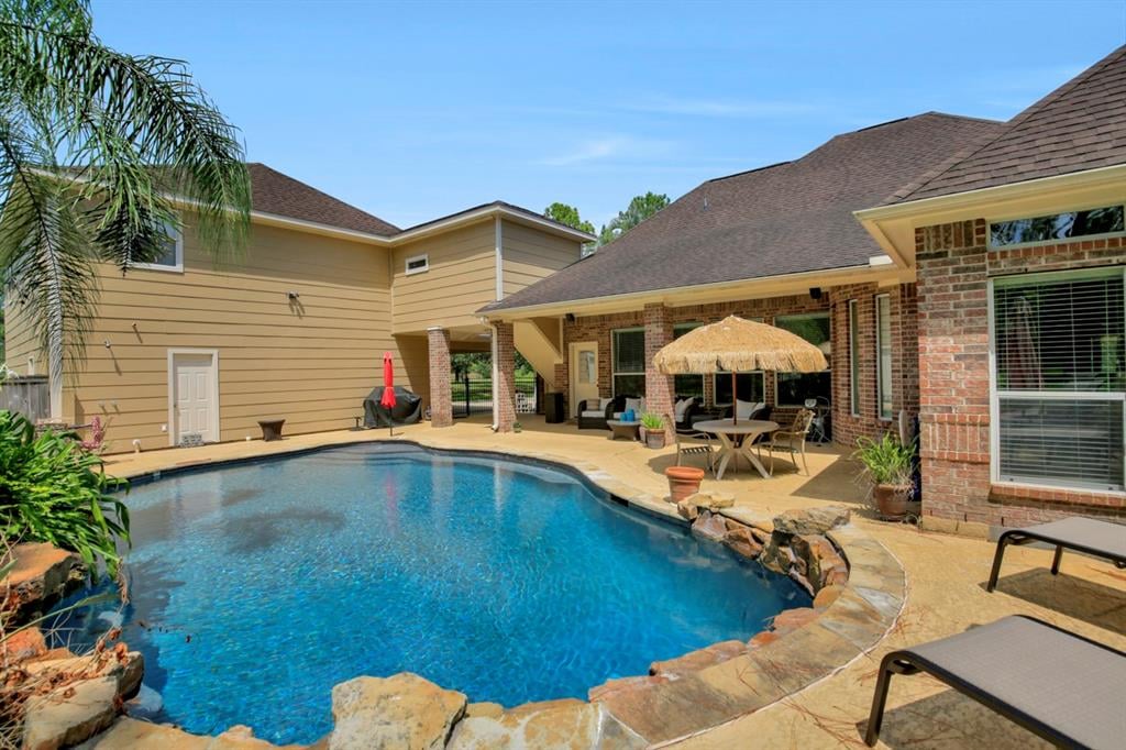 Best Pearland Neighborhoods For Families | Top Amenities and Schools