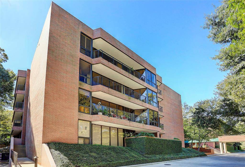 Memorial Villages Homes For Sale & Real Estate Trends